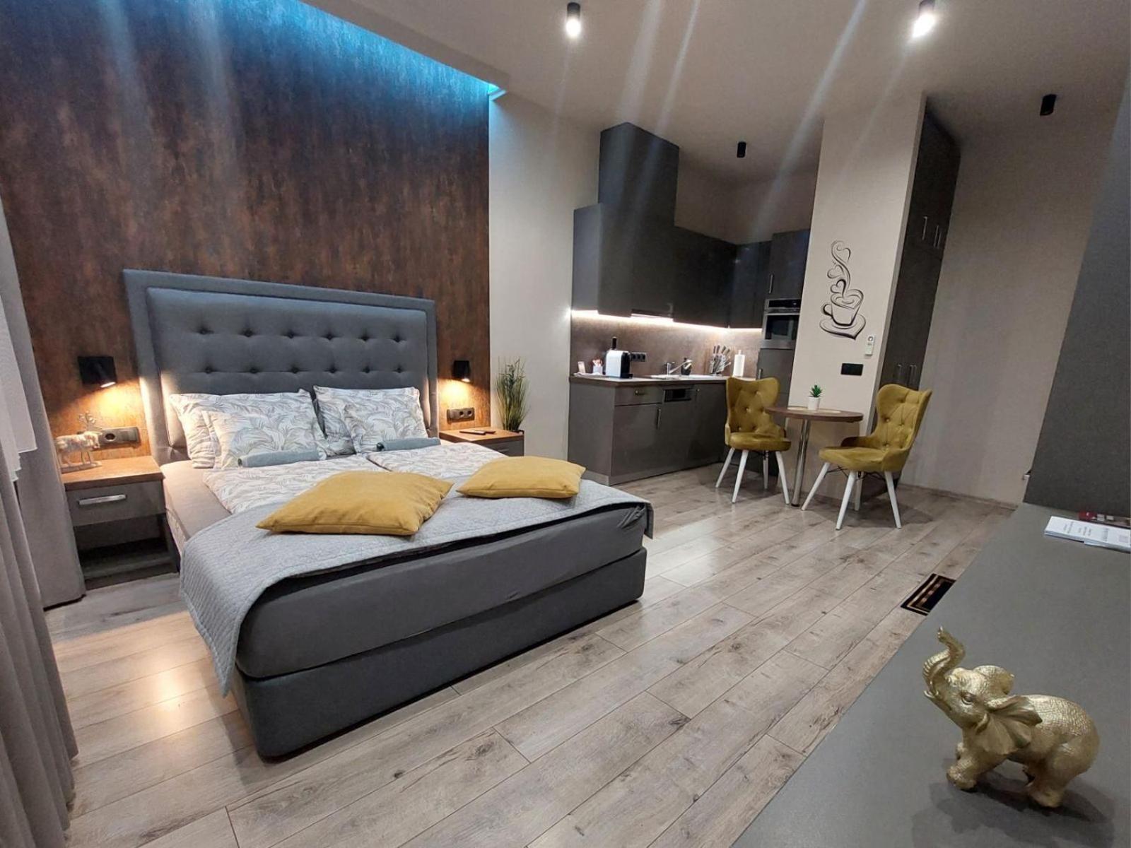 Silver Dawn Apartment